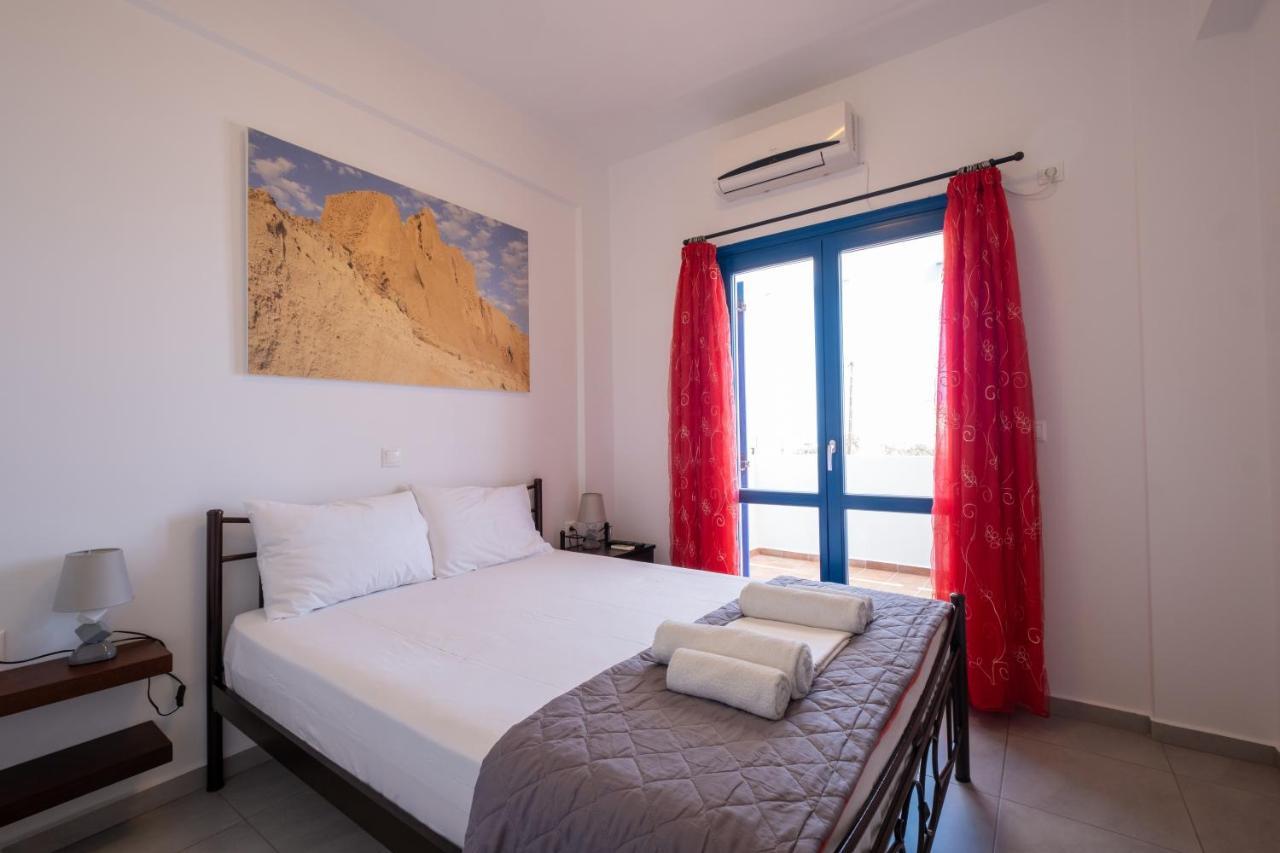 Adelphi Apartments 페리사 외부 사진