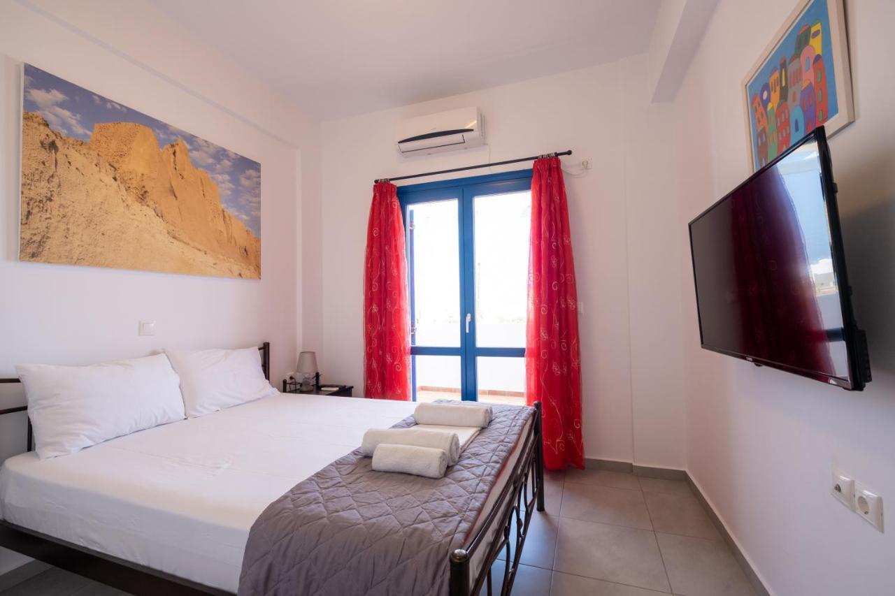 Adelphi Apartments 페리사 외부 사진