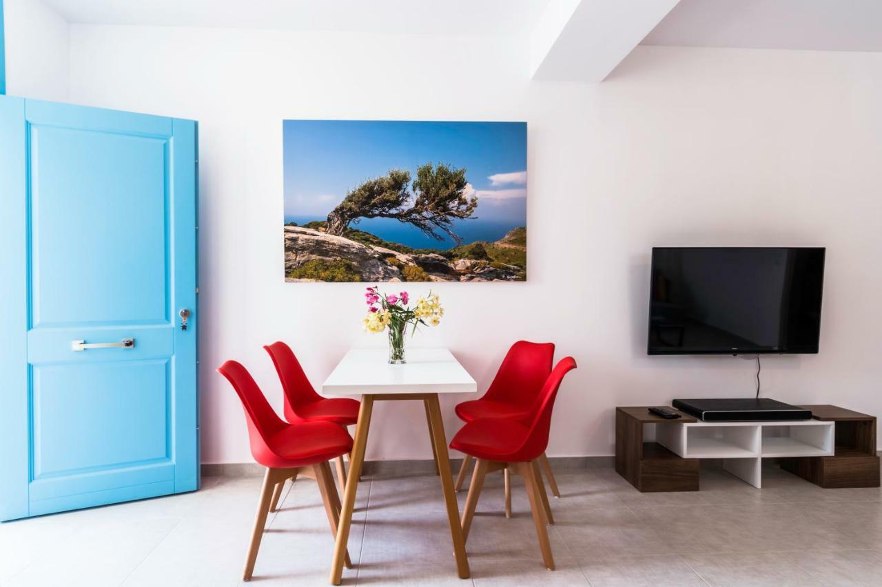 Adelphi Apartments 페리사 외부 사진