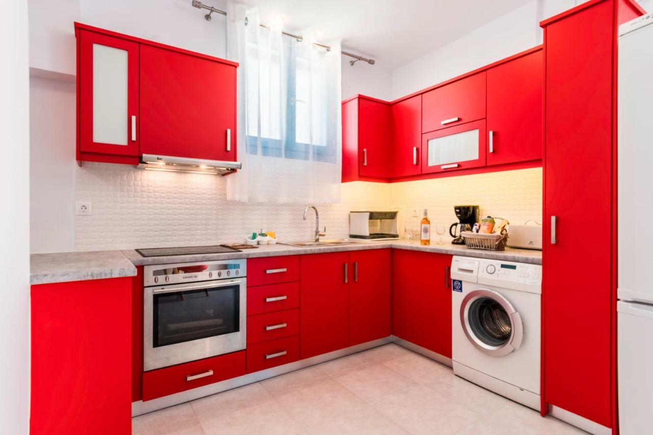 Adelphi Apartments 페리사 외부 사진