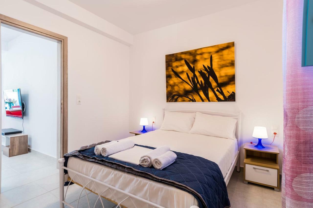 Adelphi Apartments 페리사 외부 사진