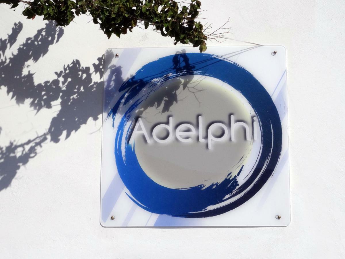 Adelphi Apartments 페리사 외부 사진